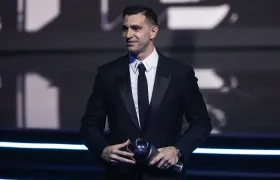 Emiliano 'Dibu' Martínez, portero argentino del Aston Villa. 