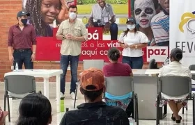 Reunión de víctimas de FARC amenazadas.