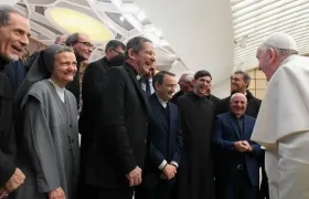 El Papa recibió este sábado a 3.000 rectores y profesores de las Universidades e Instituciones Pontificias Romanas.