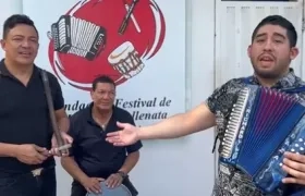 Richard Enrique Daza Flórez, de Chicago Illinois, el primer inscrito para la corona de acordeonero profesional.