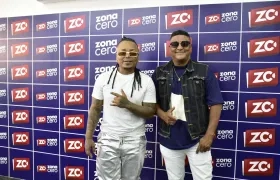 Los cantantes de champeta Mr. Black y El Encanto.