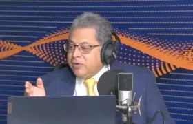 Ulahy Beltrán, Superintendente de Salud.