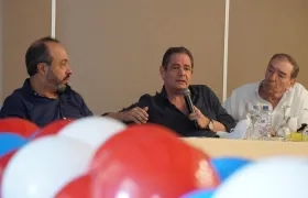  Germán Córdoba, Germán Vargas y Fuad Char en el encuentro de Cambio Radical de este viernes en Cartagena