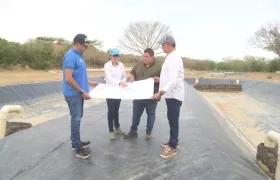  Gobernador (e) del Atlántico, Raúl Lacouture, visitó Juan de Acosta para mirar los avances de las obras de alcantarillado.