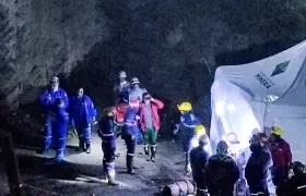 Operativos de búsqueda de los mineros atrapados.