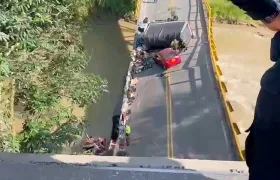 El puente colapsado 'La alambrada' fue construido en 1984