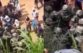 Comunidad de Patia retuvo a uniformados del Ejército.