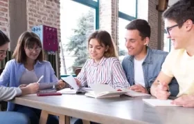 Cada profesional escogido recibirá hasta 50 mil dólares para gastos. 