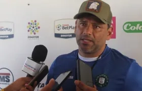 Gerardo Bedoya dirigirá por tercera vez como interino a Santa Fe. 