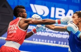 José Manuel Viáfara en su combate contra Ibraahim Barry.