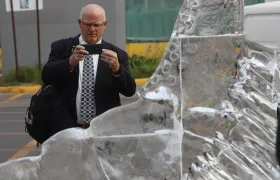Discuten la protección del océano en la Antártica.