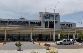 Fachada del aeropuerto Ernesto Cortissoz.