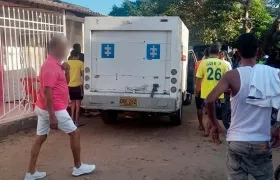 El CTI de la Fiscalía llegó al lugar de los hechos para realizar la inspección del cuerpo. 