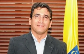 Milton Rengifo Hernández.