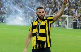 Karim Benzema firmó hasta 2026 con el Al Hittihad.