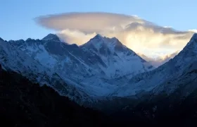 Vista panorámica de las cordilleras del Himalaya, en Nepal.