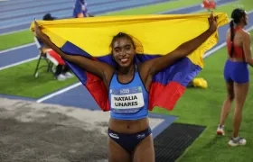 Natalia Linares batió el récord centroamericano que estaba en poder de la trinitense Rhonda Watkins. 