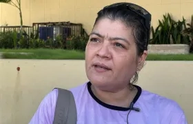 Lisbeth Echeverría, madre del joven herido a bala por el policía.