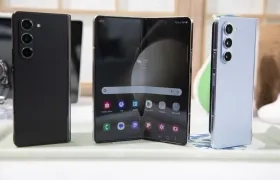 Samsung Galaxy Z5 Fold Phones.