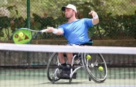 José Pablo Gil, de Costa Rica, eliminó al colombiano Manuel Sánchez. 