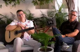 Enrique 'Curry' Carrascal con el director y presentador de Sucesos, Jorge Cura Amar