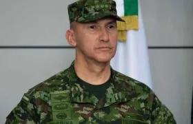 General Luis Mauricio Ospina, Comandante del Ejército.