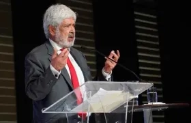 Germán Umaña, Ministro de Comercio.