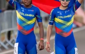 Nicoll Larrahondo y Kiara Vásquez, oro y bronce en one lap.  