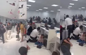  Momentos de pánico en la zona de la Terminal 1.