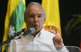 Ministro de Hacienda, Ricardo Bonilla.