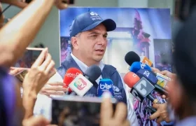 El Defensor del Pueblo, Carlos Camargo