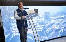 El Defensor del Pueblo, Carlos Camargo.