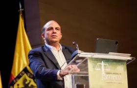 Carlos Camargo, Defensor del Pueblo.