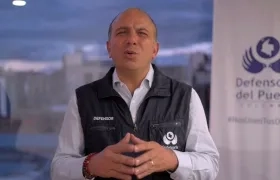 Defensor del Pueblo, Carlos Camargo.