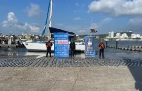 La droga incautada en un velero en aguas de Cartagena