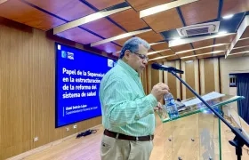 El Superintendente de Salud en la Universidad Popular del Cesar