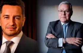 El secretario de Transparencia de la Presidencia de la República, Andrés Idárraga, y el ministro de Justicia, Néstor Osuna.