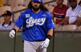 Jorge Alfaro, pelotero colombiano de Tigres del Licey. 