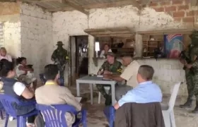 Las Autodefensas Conquistadores de la Sierra Nevada en la reunión con Misión de Apoyo al Proceso de Paz MAPP-OEA