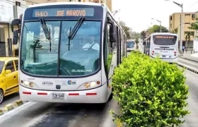 Ruta R40 suspendida.