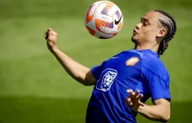 Xavi Simons enfrentará este martes, con el Leipzig, al Manchester City. 