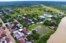 La avioneta despegó del aeropuerto de Barrancominas. 