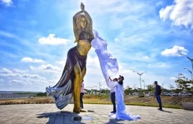 Escultura a Shakira 