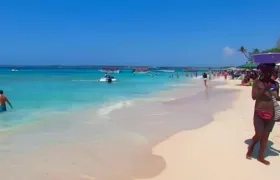 Los extranjeros solo debían pagar 70 mil pesos.