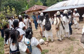Foto referencia de la comunidad arhuaca asentada en la Sierra Nevada