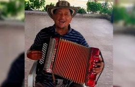 El maestro Lisandro Meza