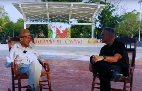 El compositor y clarinetista sucreño Juan Bautista Madera en la entrevista con Jorge Cura
