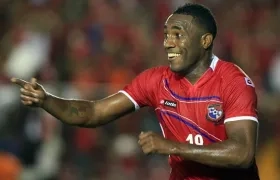 Luis Tejada, delantero panameña. 