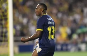 Jaminton Campaz se coronó campeón de la Copa de la Liga con Rosario Central. 