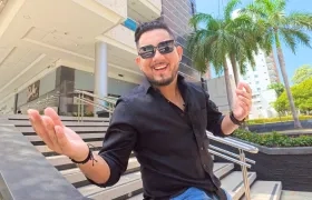 Andy Henríquez, cantante.